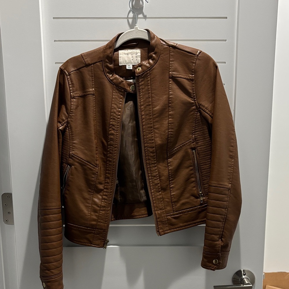 Target Rich Brown Leather Jacket